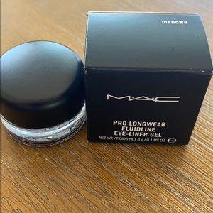 MAC pro longwear eyeliner dipdown.
